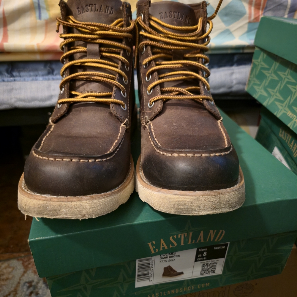 Eastland Men's Dark Brown Boots with Mustard Laces